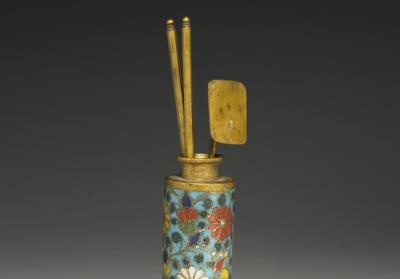 图片[2]-Copper vase with chrysanthemum decoration in cloisonne enamels, Late Ming to Early Qing dynasty-China Archive